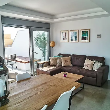 Fabulous Penthouse Downtown Tarifa, Maestro