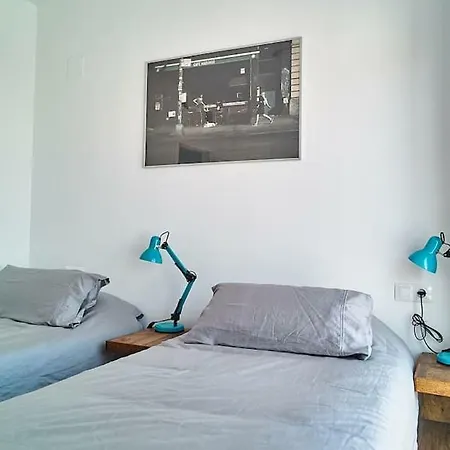 Fabulous Penthouse Downtown Tarifa, Maestro Apartment Tarifa