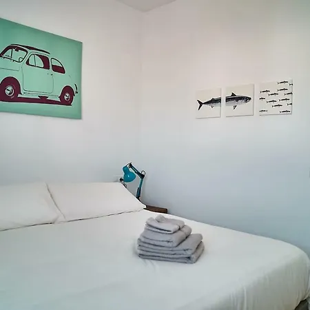 Fabulous Penthouse Downtown Tarifa, Maestro * טריפה