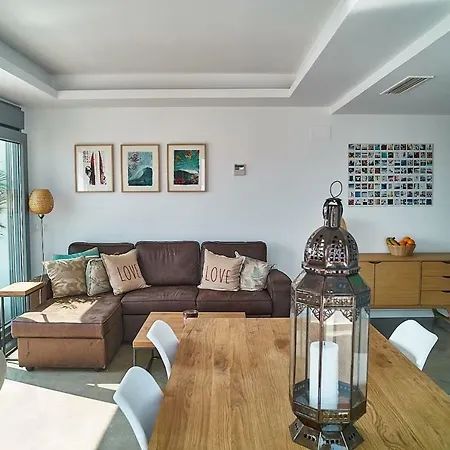 Fabulous Penthouse Downtown Tarifa, Maestro טריפה