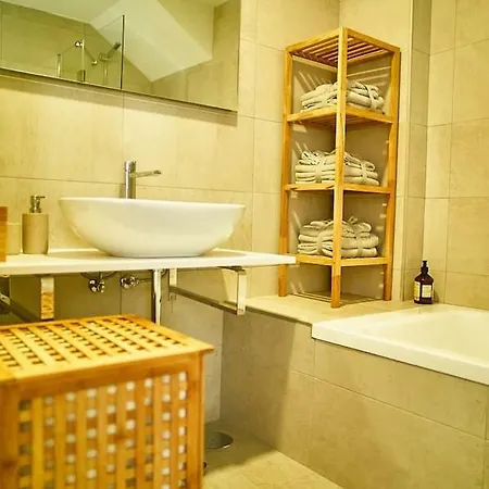 דירה Fabulous Penthouse Downtown Tarifa, Maestro *