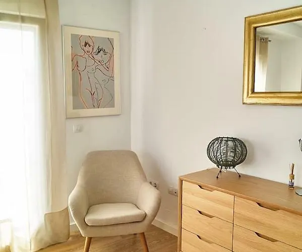 Διαμέρισμα Fabulous Penthouse Downtown Tarifa, Maestro *