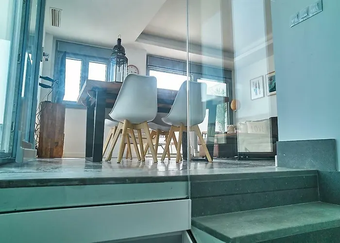 Διαμέρισμα Fabulous Penthouse Downtown Tarifa, Maestro