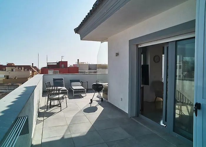 Fabulous Penthouse Downtown Tarifa, Maestro