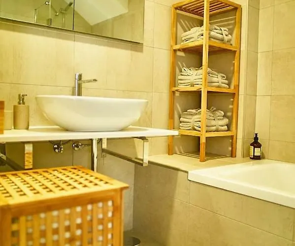 Διαμέρισμα Fabulous Penthouse Downtown Tarifa, Maestro *